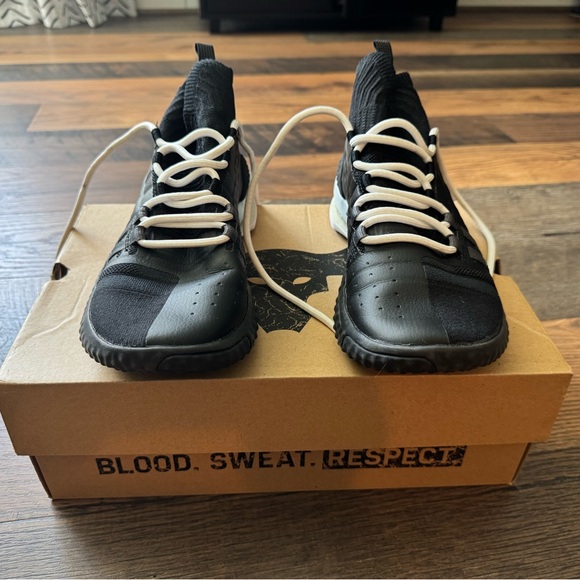 Men’s Under Armour Project Rock Black and White Sneakers - Picture 1 of 6